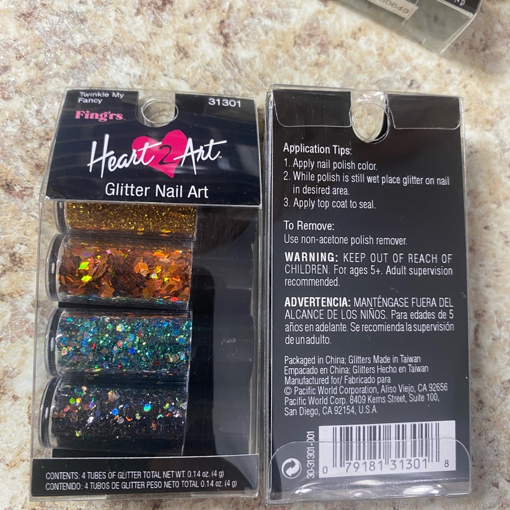 NEW Fing’rs Heart2Art Glitter Nail Art Set (4 Tubes)